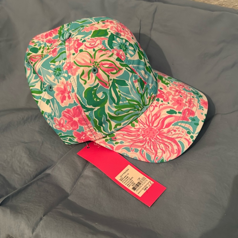 Lilly Pulitzer Run Around Hat Pink & Blue Floral/Tropical Print Adjustable